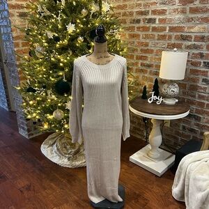 Elegant Cream Midi Dress